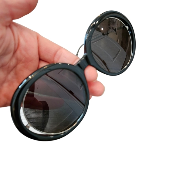 Alexander McQueen Black Oval Sunglasses - 54mm main image 12